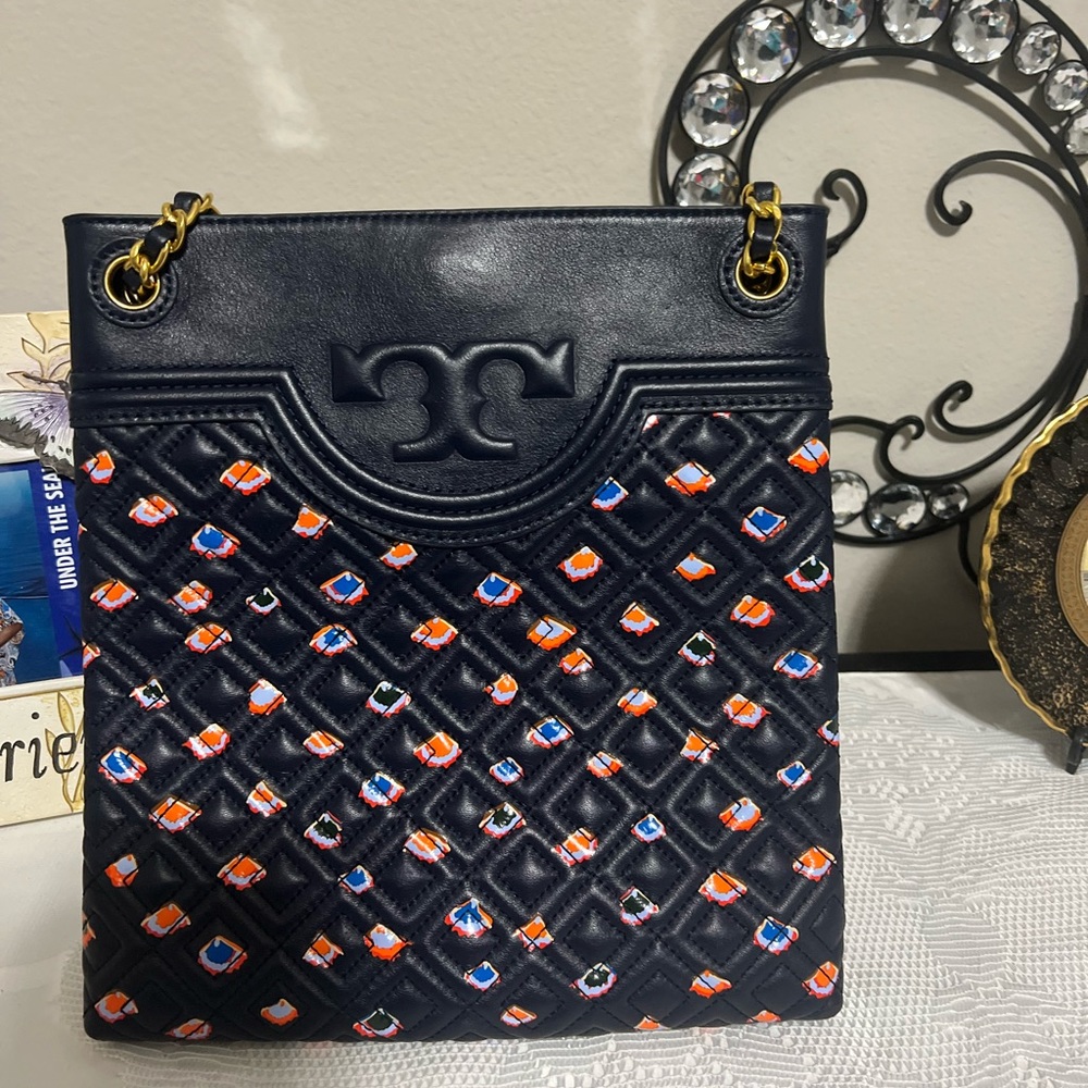 NWT TORY BURCH Fleming Printed Swingpack Handbag
